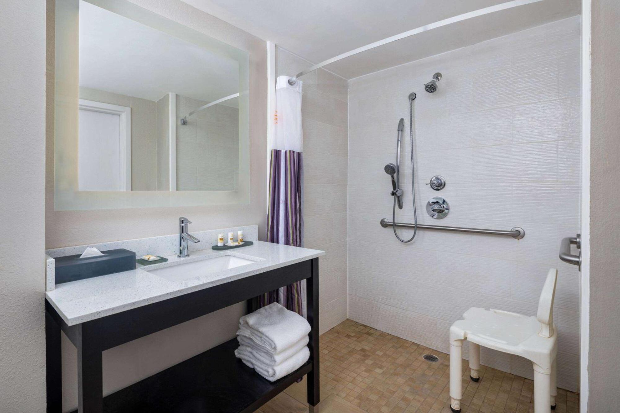 Hotel La Quinta By Wyndham Kennesaw Extérieur photo